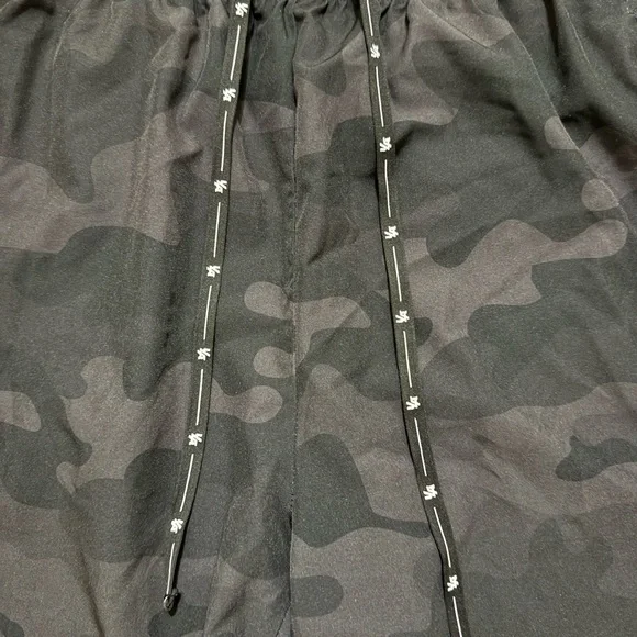 Men’s YoungLA Bodybuilding Shorts - Picture 3 of 4